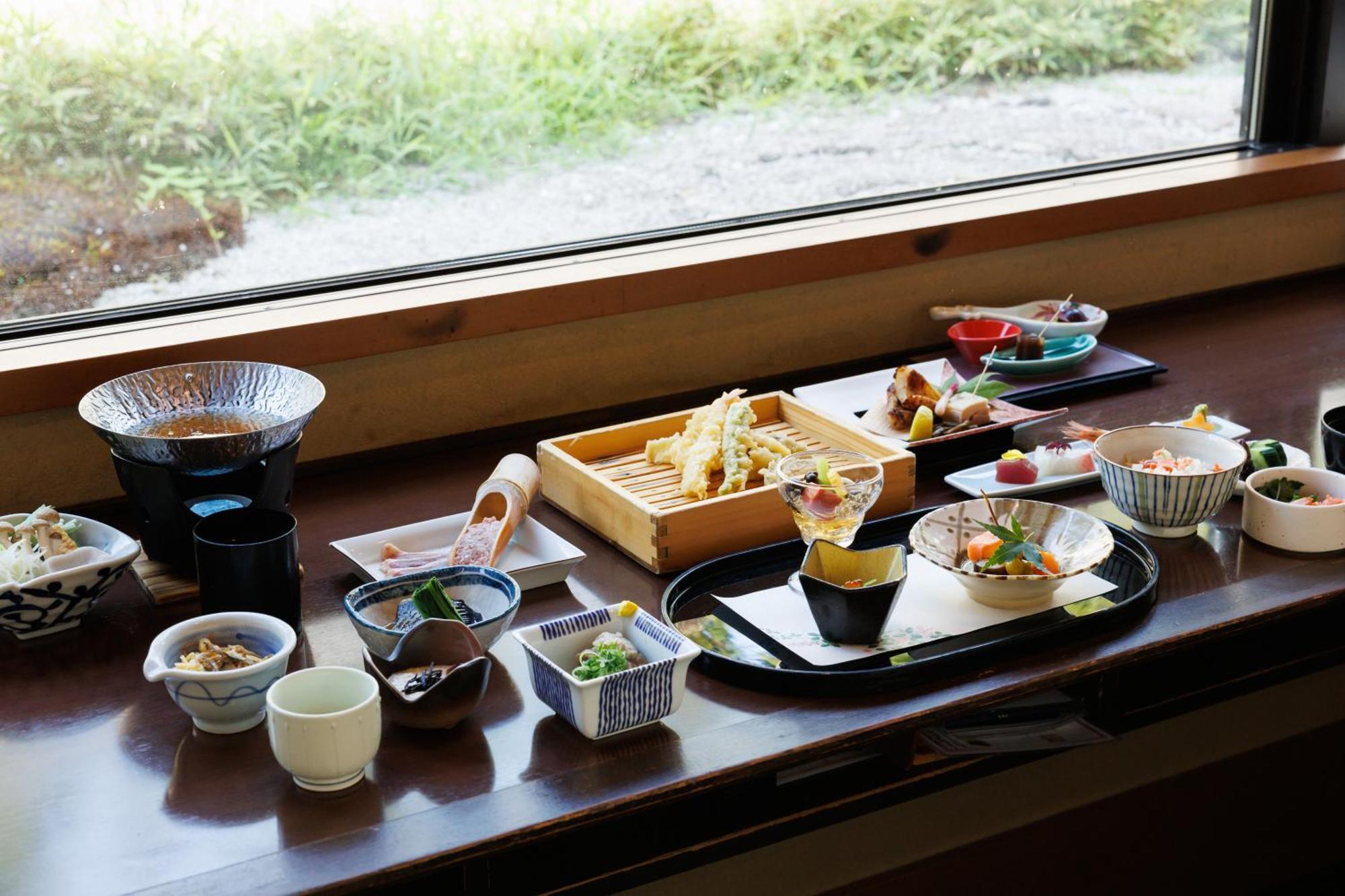 Kadensho, Arashiyama Onsen, Kyoto - Kyoritsu Resort Buitenkant foto